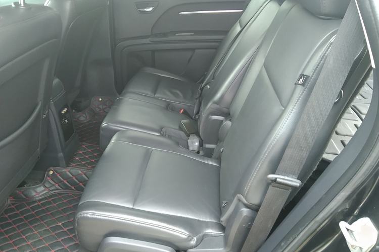 Used Dodge Journey 2011 2.7 Luxury Navigation Edition Left Rear Seat