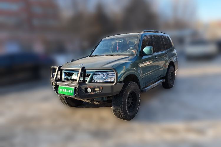 Used Mitsubishi Pajero 2008 V73 3.0L MT GL