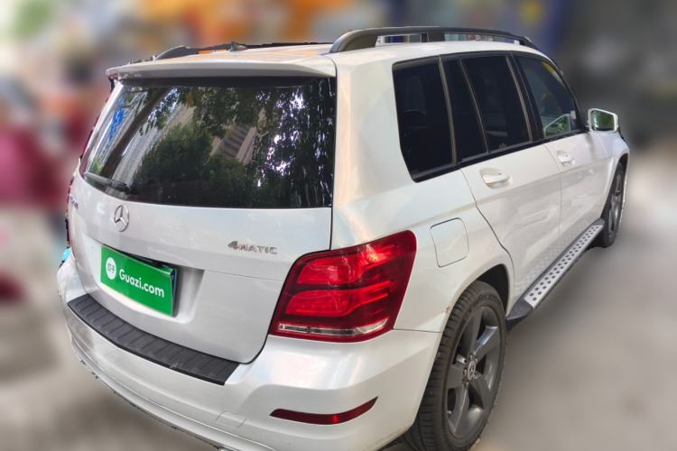 Used Mercedes-Benz GLK-Class 2014 GLK 260 4MATIC Dynamic Model Rear Right 45 Deg