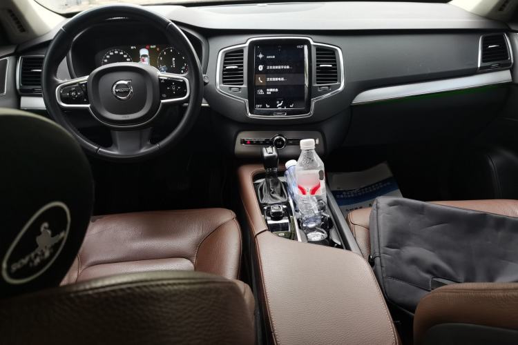 Used Volvo XC90 2020 T5 SmartDrive Luxury 7-Seater Center Console