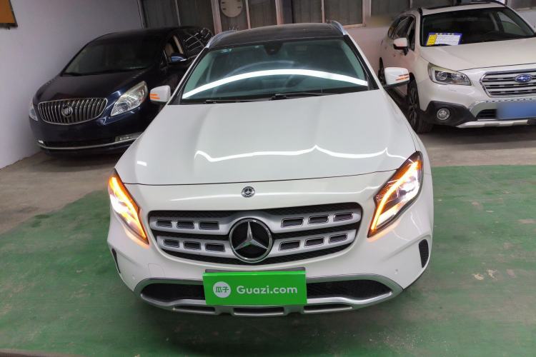 Used Mercedes-Benz GLA 2017 GLA 200 Fashion Model
