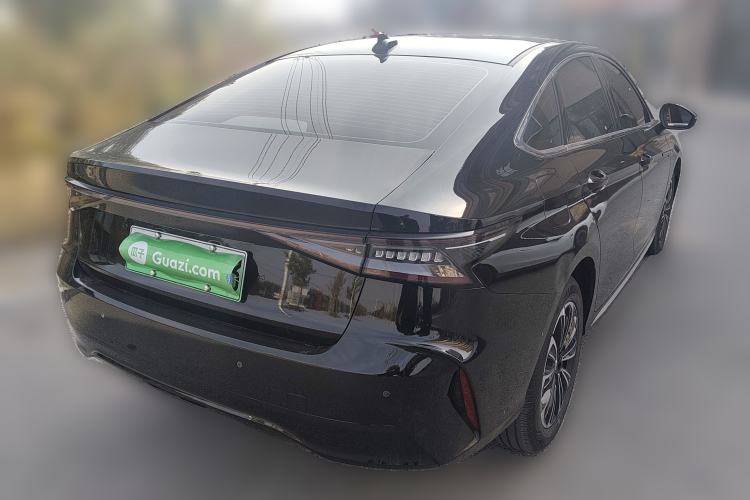 Used Chery Fengyun A8 2025 Model 70km Basic Version