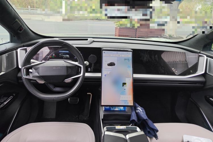 Used HiPhi Y 2023 560 km Pioneer Edition Center Console