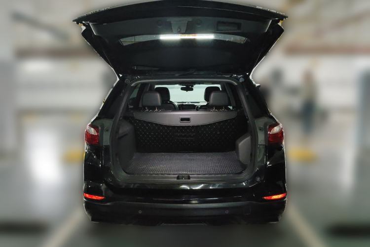 Used Chevrolet Equinox 2018 535T Automatic YuJie Edition Trunk