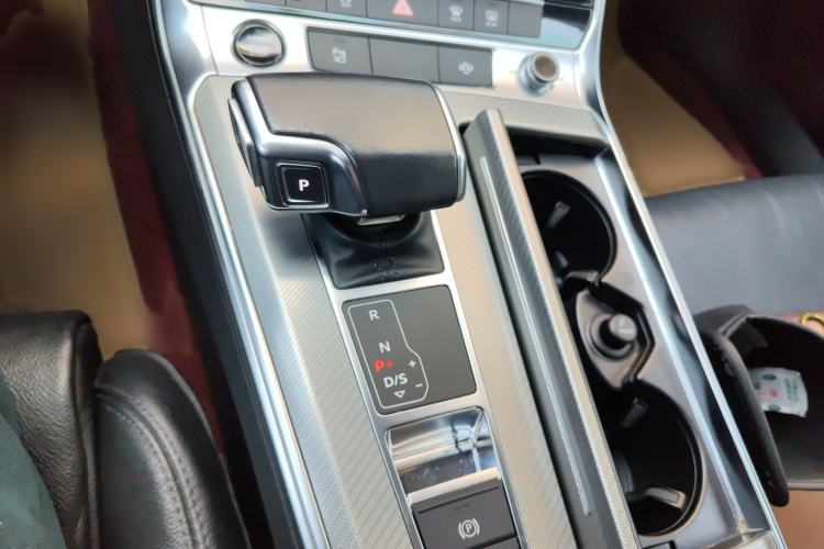 Used Audi A6L 2022 40 TFSI Luxury Prestige Edition
