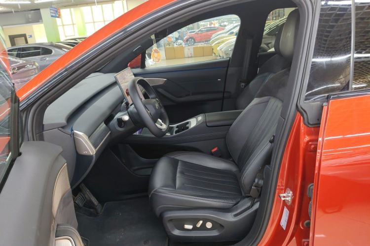 Used ONVO L60 2024 60 kWh Rear-Drive Version Left Front Seat