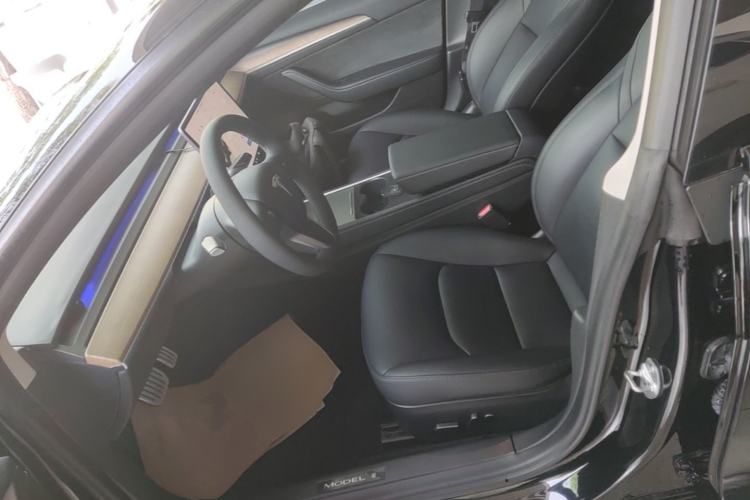 Used Tesla Model 3 2022 Performance High-Performance All-Wheel-Drive Version Left Front Seat