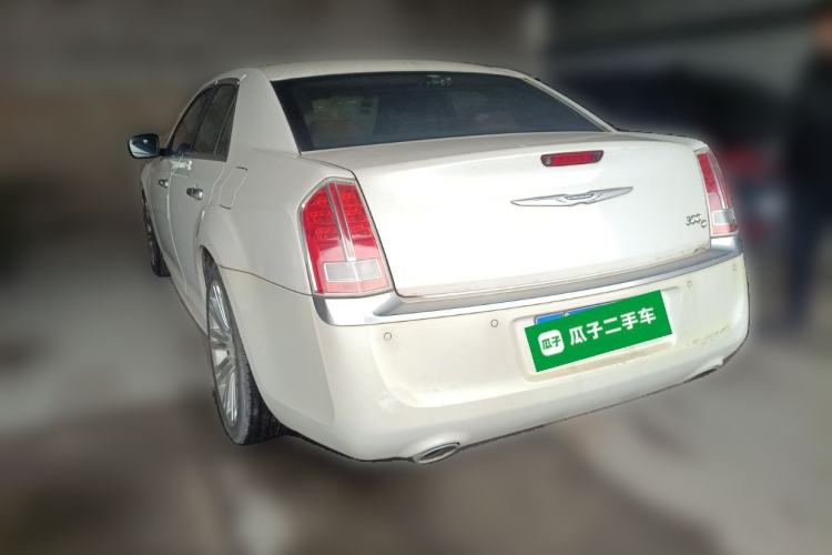 Used Chrysler 300C 2014 3.0L Excellence Edition
