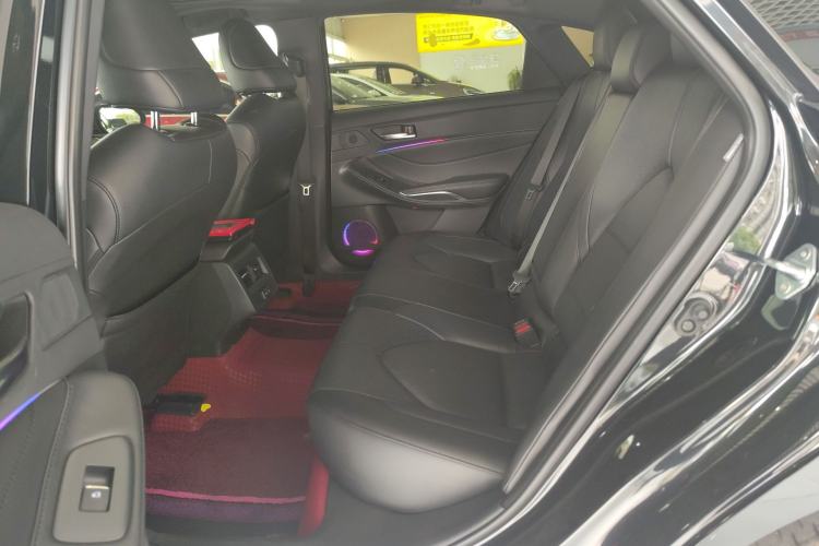 Used Toyota Avalon 2023 2.5L Luxury Edition Left Rear Seat