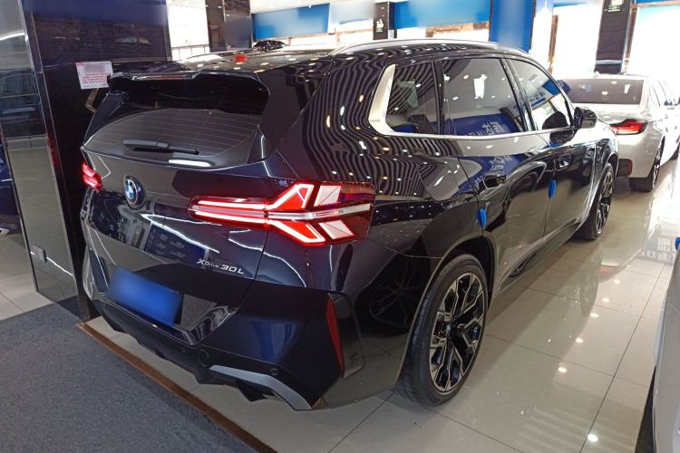 Used BMW X3 2025 xDrive30L Leading Model M Sport Package
