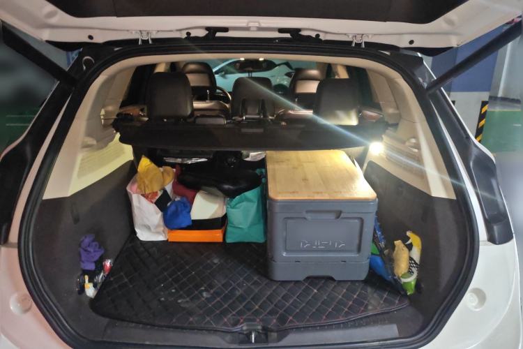 Used Lincoln MKC 2014 2.0T Four-Wheel Drive Luxury Edition Trunk