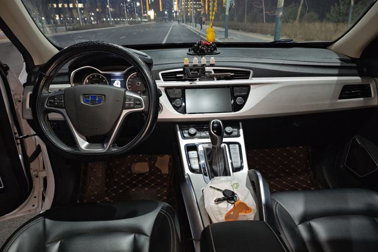 Used Geely Auto Emgrand X7 Sport 2018 1.8TD Automatic Two-Wheel Drive Zhiya Model