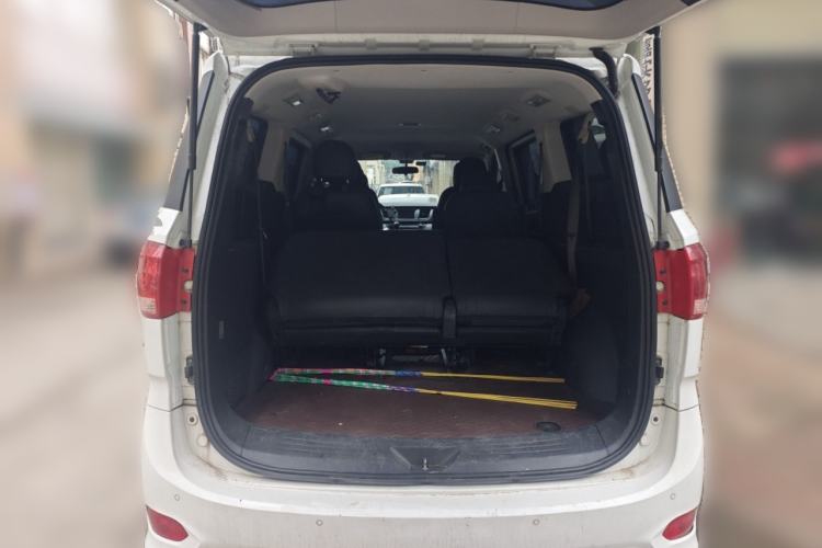 Used SAIC MAXUS G10 2019 PLUS 1.9T Manual Elite Edition Diesel China V Standard
