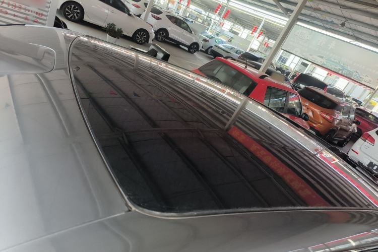 Used BYD Song L EV 2025 Intelligent Driving Version 662 km LiDAR Excellence Edition
