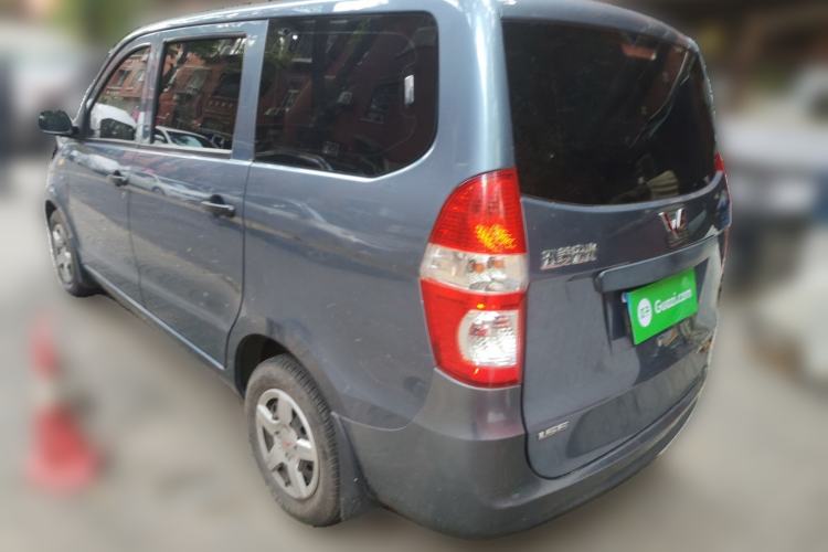 Used Wuling Hongguang 2014 1.5L Base Version
