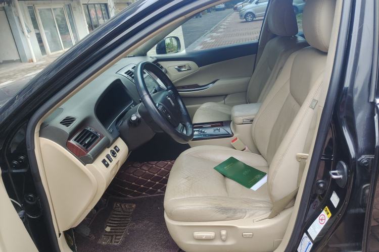 Used Toyota Crown 2010 2.5L Royal Leather Sunroof Edition
