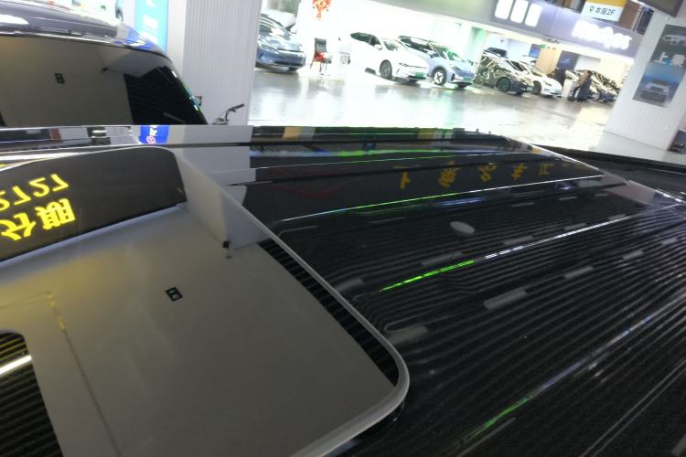 Used 212 T01 2024 2.0T Explorer
