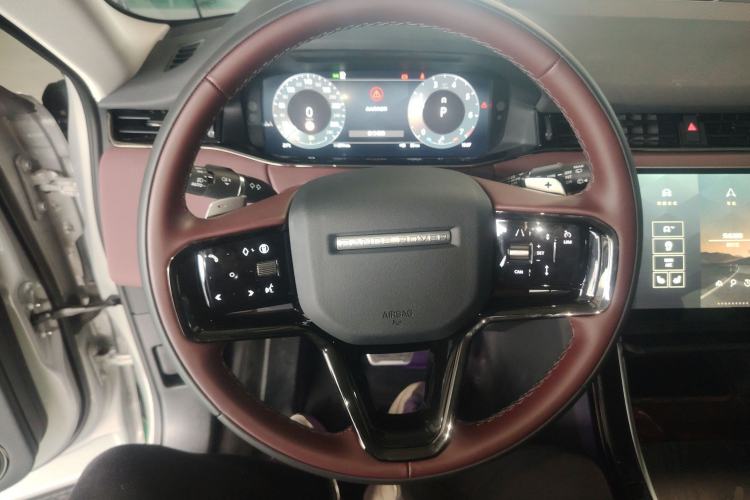 Used Land Rover Range Rover Evoque 2024 Aurora L 249 PS Prestige Light-Chasing Edition
