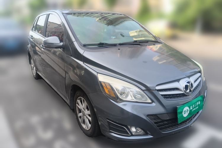 Used BAIC E Series 2012 Hatchback 1.5L Automatic Leshang Version Front Right 45 Deg