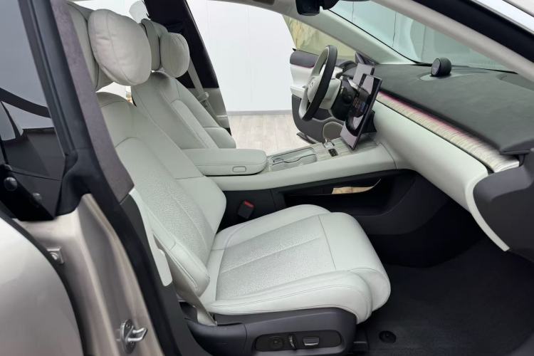 Used Nio ET7 2024 75 kWh Executive Edition