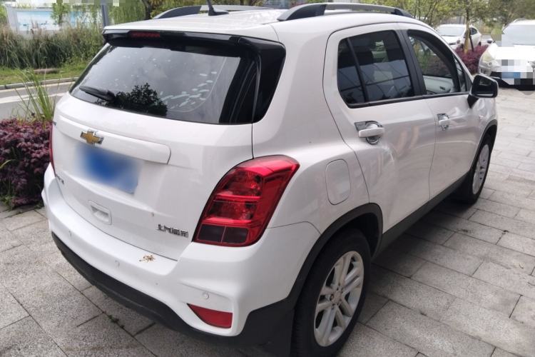 Used Chevrolet Trax 2018 330T Automatic Two-Wheel Drive Elite Model Rear Right 45 Deg