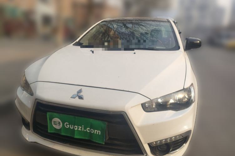 Used Mitsubishi Lancer EX 2016 1.8L CVT Black-and-White Retro Edition