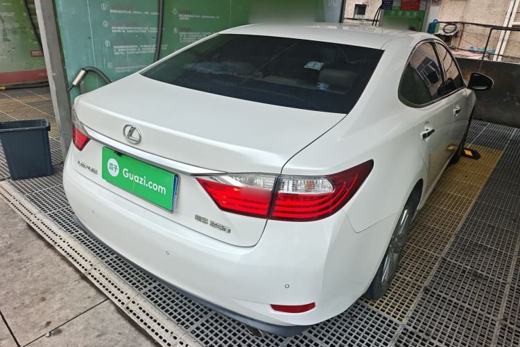 Used Lexus ES 2014 250 Elite Edition
