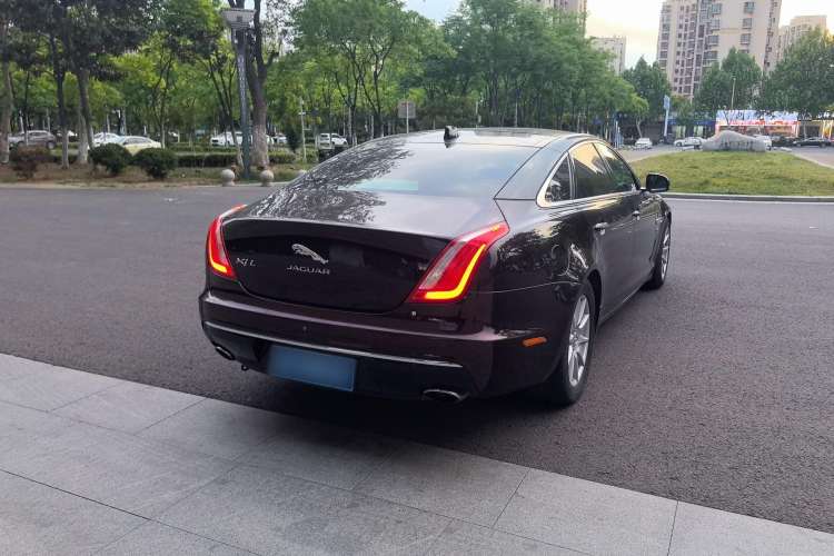 Used Jaguar XJ 2016 XJL 2.0T Two-Wheel-Drive Elegant Business Edition