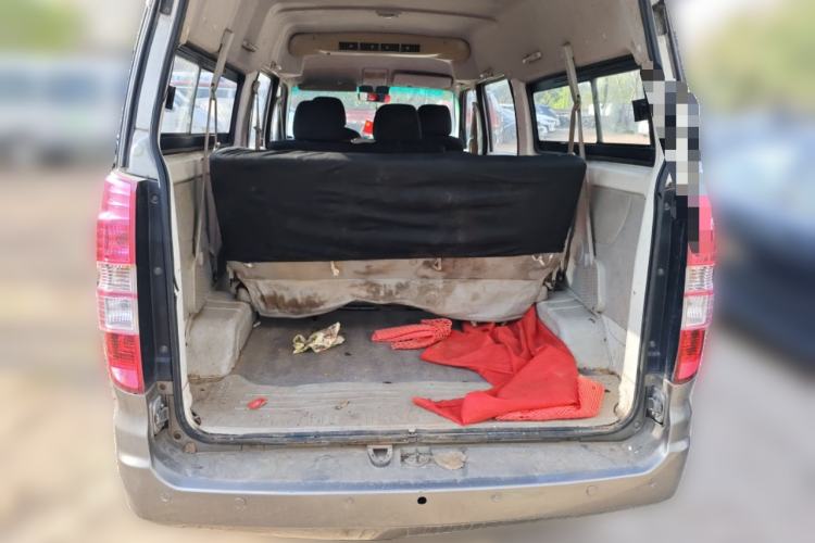 Used Jinbei New Hiace X30L 2016 1.3L Wealth Edition DLCG12 Trunk