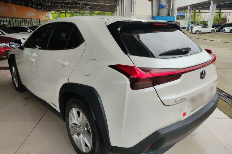 Used Lexus UX 2020 260h Explore & Adventure Edition Rear Left 45 Deg