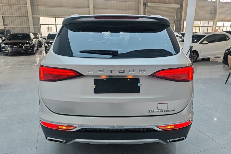 Used JETOUR X90 2019 1.6T DCT Zhaolü Edition 5 Seats China VI Standard Rear