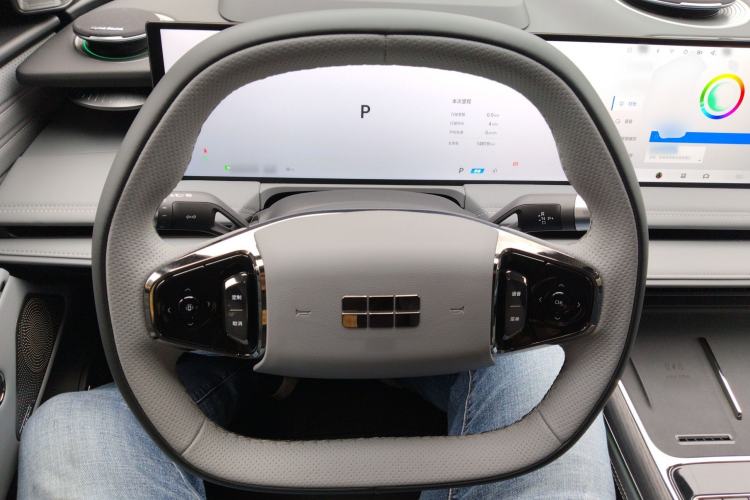 Used Geely Galaxy E8 2025 700 km Long-Range Intelligent Driving Version