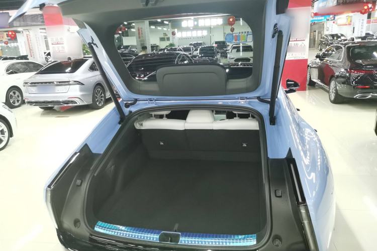 Used XPeng P7 2025 Model—702 Long Range Ultra