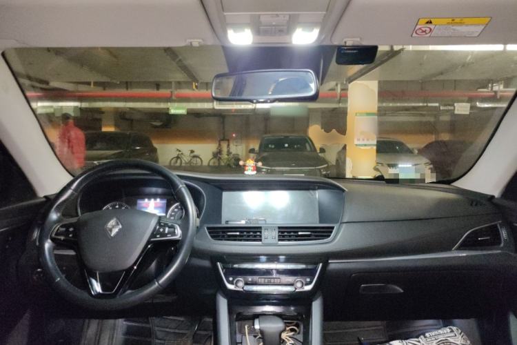 Used BORGWARD BX7 2016 28T Four-Wheel Drive Flagship Version 5 Seats
