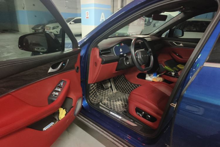 Used SERES SF5 2021 Four-Wheel Drive Freedom Expedition Edition