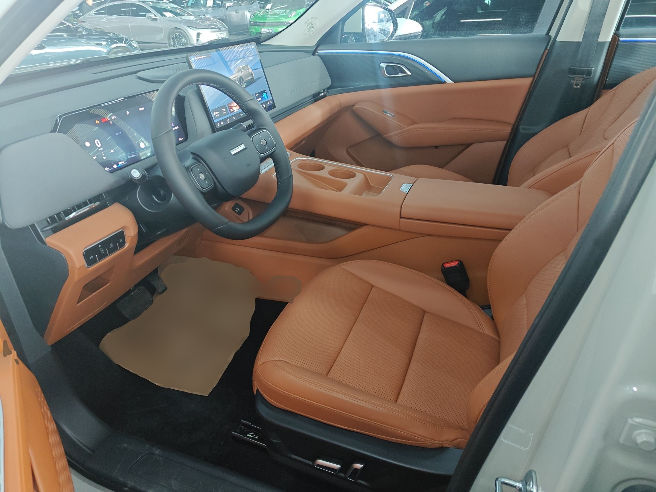 المقاعد الأمامية داخل السيارة