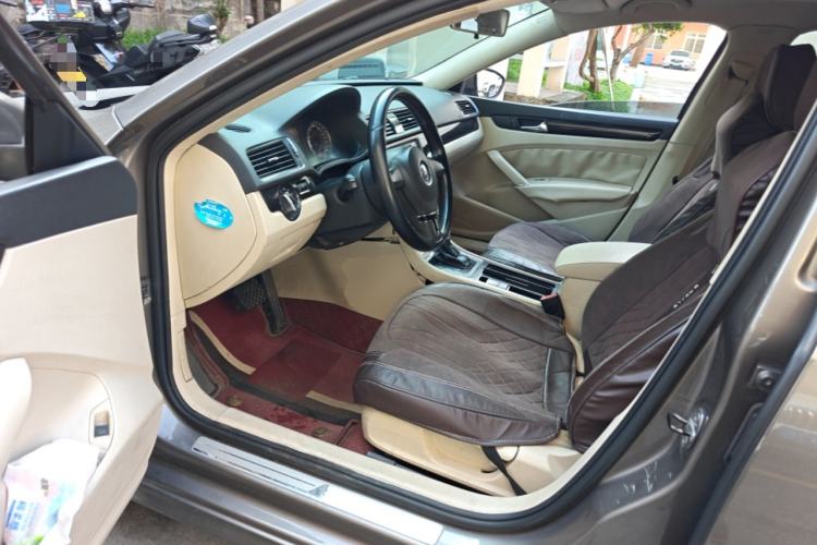 Used Volkswagen Passat 2011 1.8 TSI DSG Prestige Edition Driver Seat