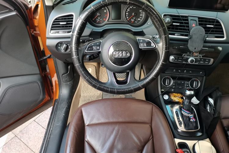 Used Audi Q3 2016 35 TFSI quattro all-wheel-drive style model Steering Wheel