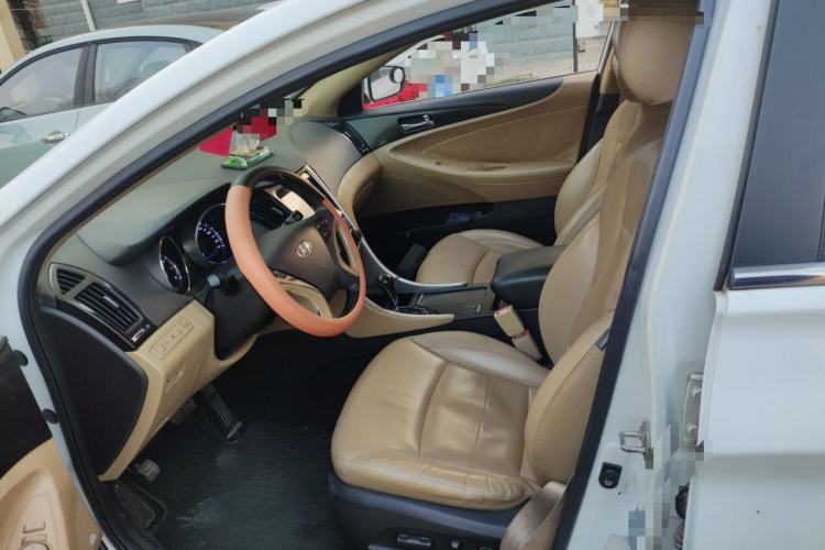 Used Hyundai Sonata 2013 2.0L Automatic Luxury Edition
