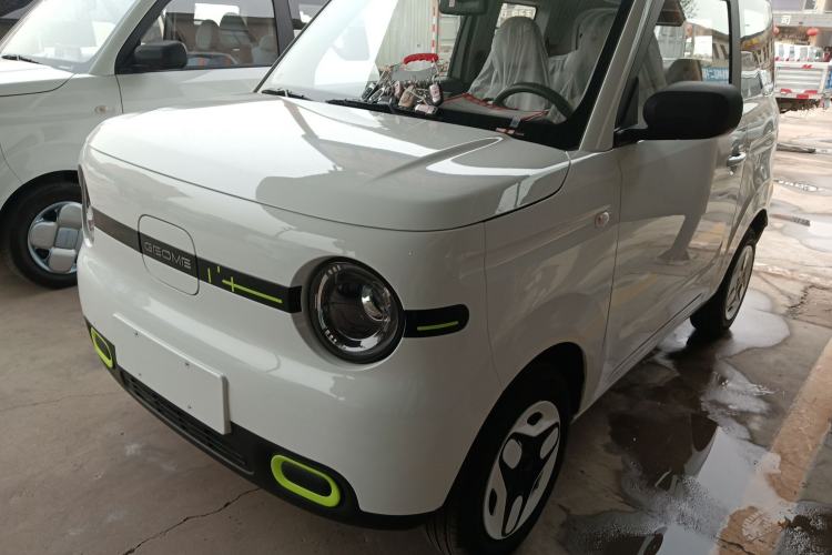 Used Geely Galaxy Panda 2025 210 km – Yuanqi Bear
