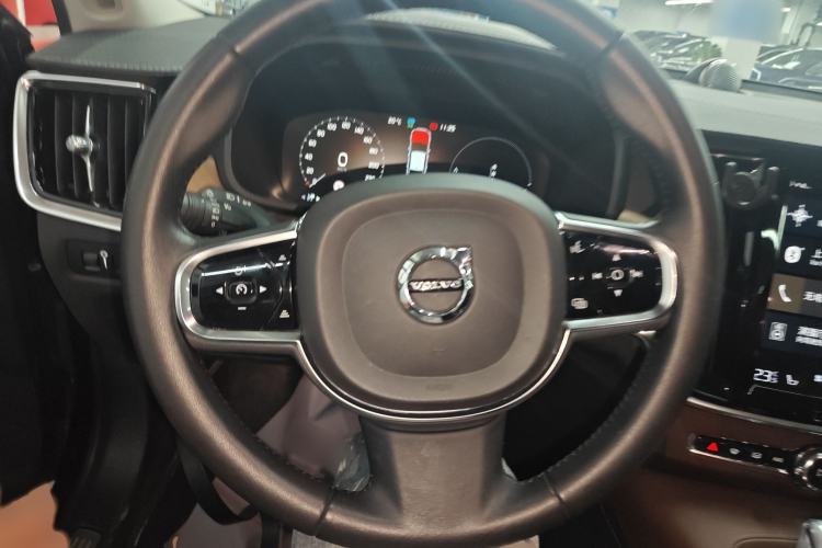 Used Volvo S90 New Energy 2019 T8 e-Drive Hybrid Intelligent Luxury Version China VI Standard