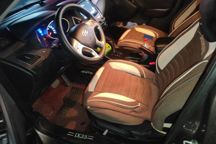 Used Hyundai ix35 2012 2.0L Automatic Two-Wheel Drive New Edition GL Left Front Seat