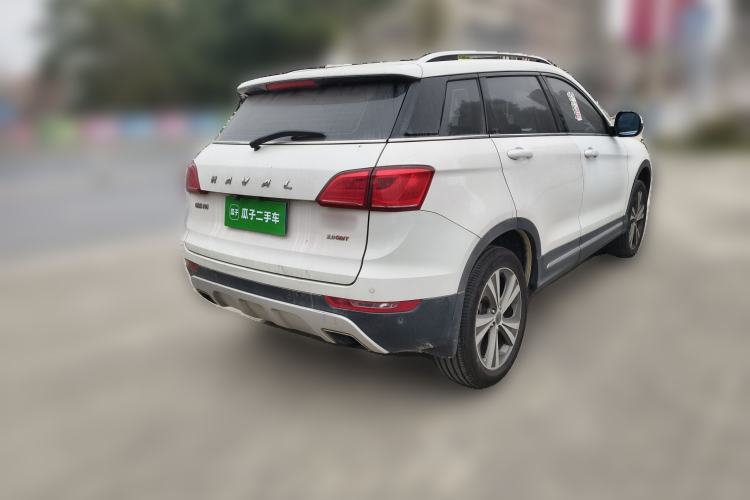 Used Haval H6 Coupe 2015 Blue-Label Facelift 2.0T Manual Two-Wheel Drive Urban Version
