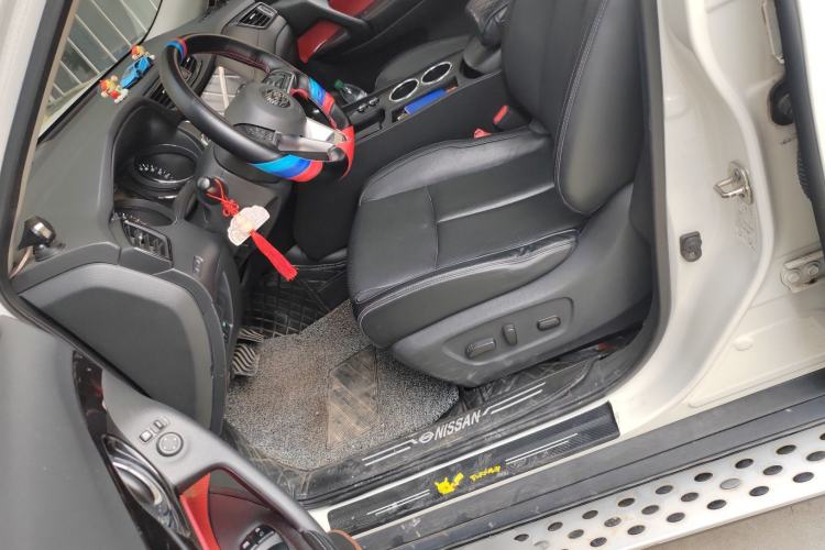 Used Nissan X-Trail 2019 2.0L CVT SmartConnect 7-Seater Comfort Edition 2WD Left Front Seat