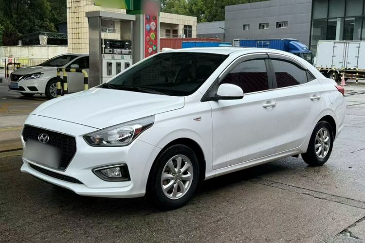 Used Hyundai Verna (older generation) 2017 1.4L Automatic YueXiang Edition China V-standard