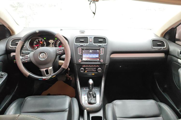Used Volkswagen Golf 2011 1.4 TSI Luxury Touring Edition
