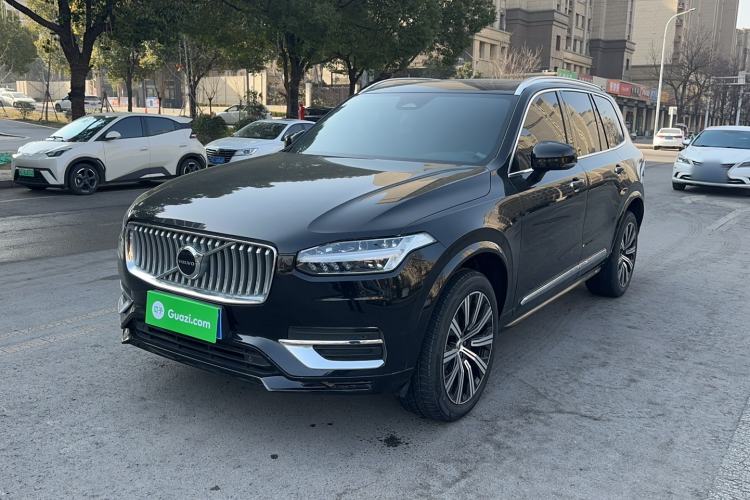 Used Volvo XC90 2023 B5 SmartDrive Luxury Edition 5 Seats
