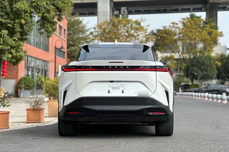 Used Lexus RZ 2023 450e All-Wheel Drive Luxury Edition