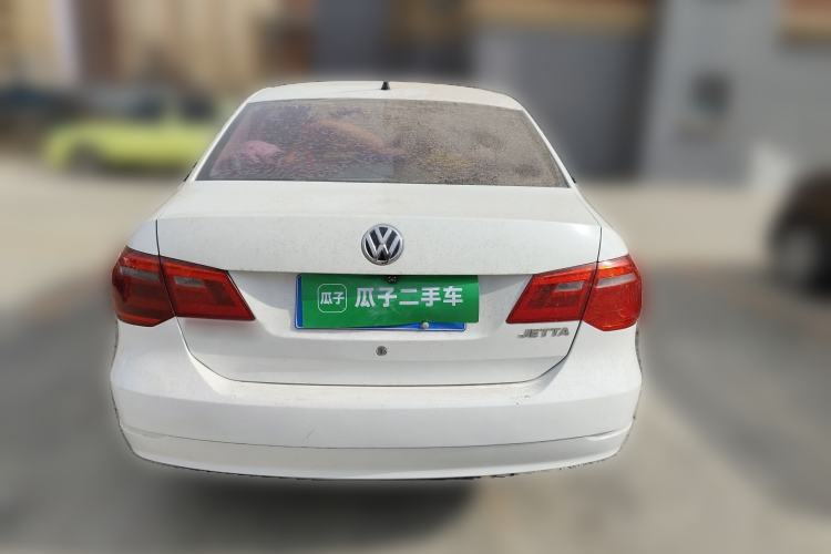 Used Volkswagen Jetta 2015 1.4L Manual Fashion Model