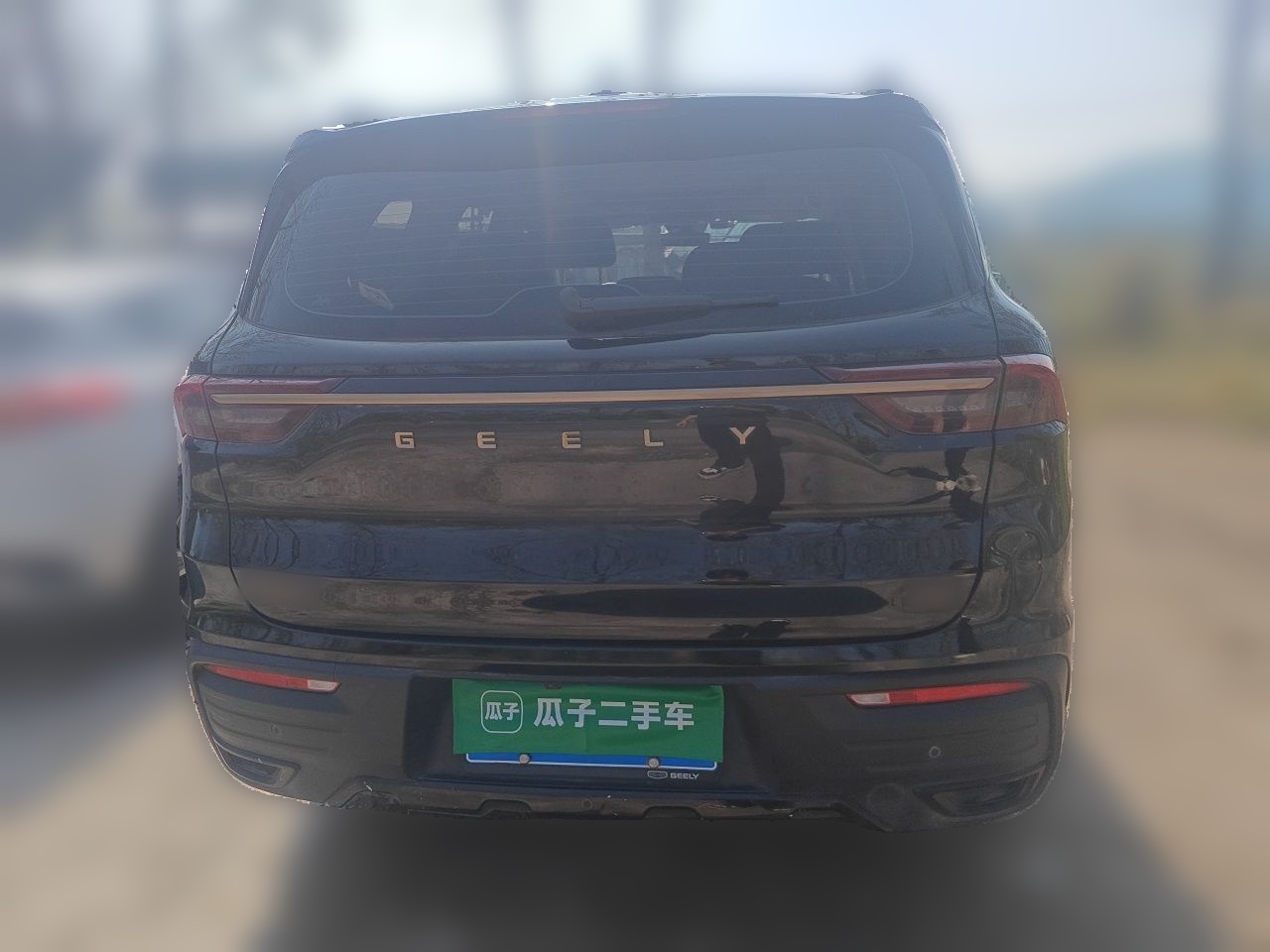 Geely Auto Haoyue 2022 1.8TD DCT Black Gold Limited Edition 7-Seater — снимка 5